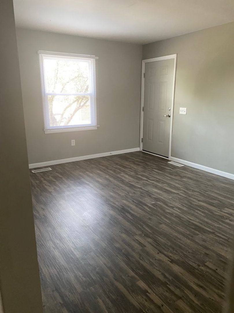 Townhouse for rent at 201 Bedford Dr #E-203, Warrenton, MO 63383