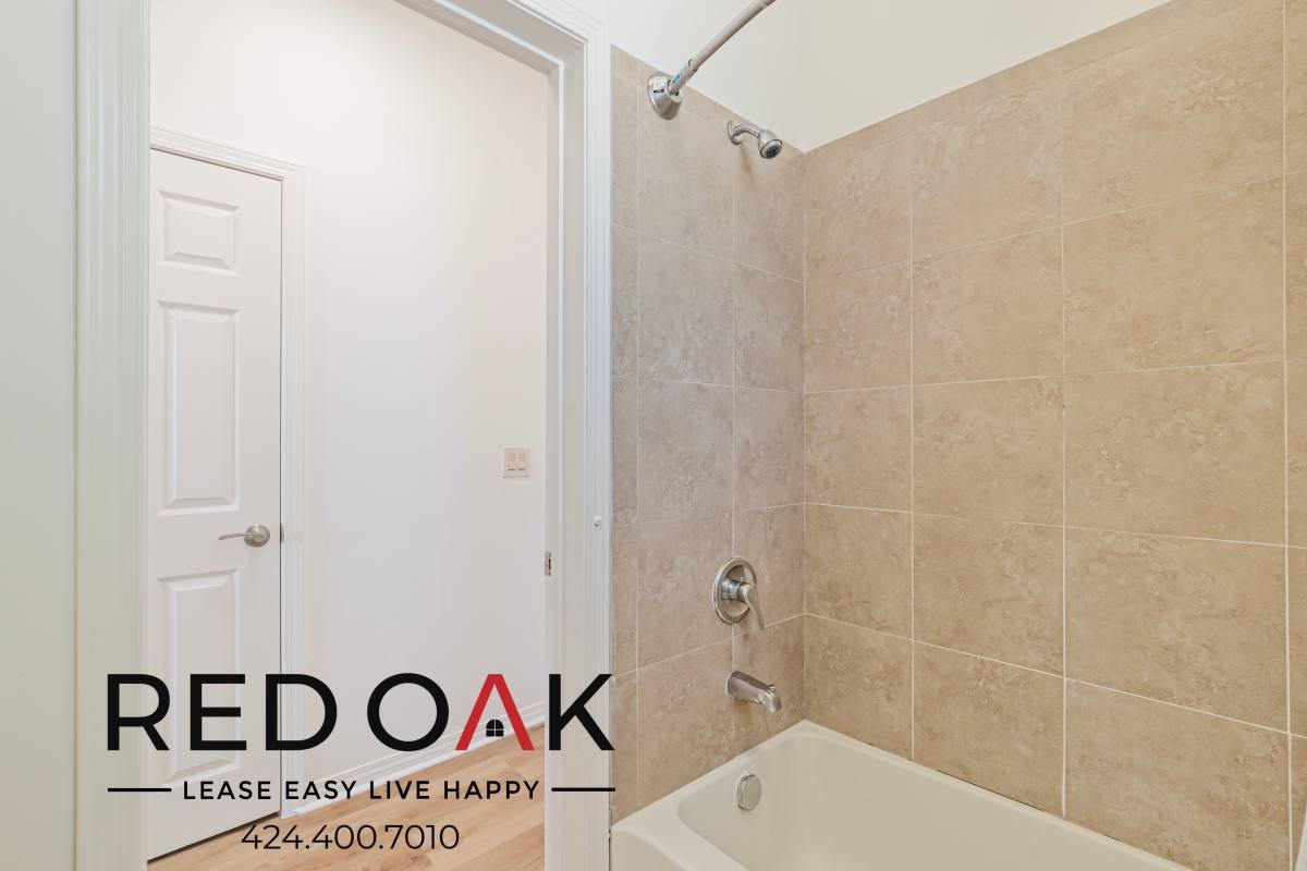 Condo for rent at 1509 N Wilcox Ave #330, Los Angeles, CA 90028