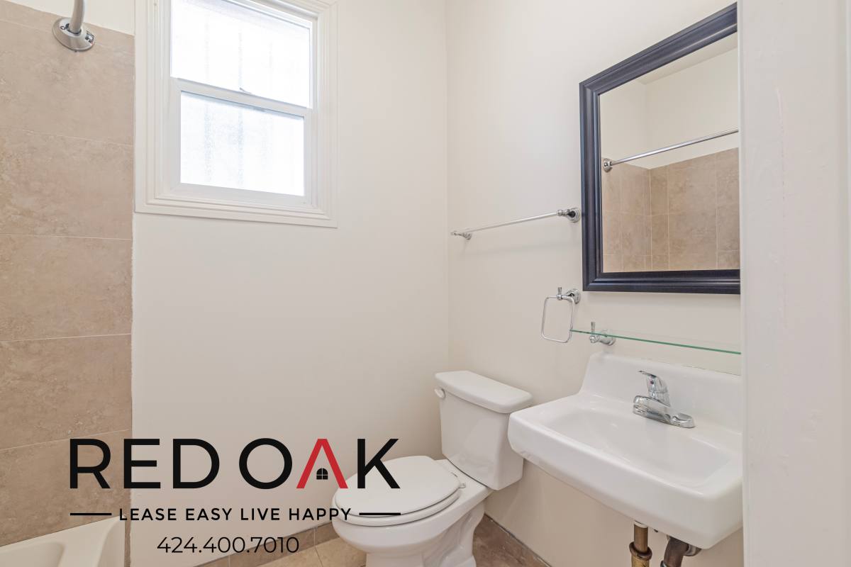 Condo for rent at 1509 N Wilcox Ave #330, Los Angeles, CA 90028