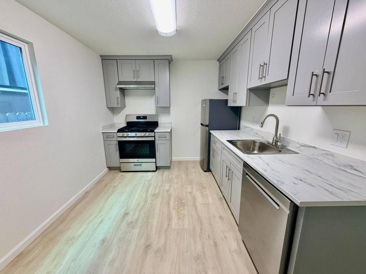 Apartment for rent at 1132 Parker St, Berkeley, CA 94702