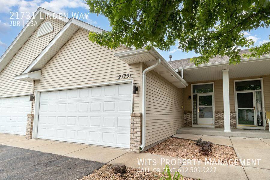 Townhouse for rent at 21731 Linden Way, Rogers, MN 55374