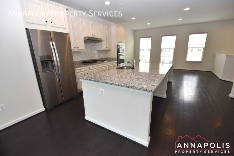 Townhouse for rent at 7827 Bakers Creek Lane, Hanover, MD 21076