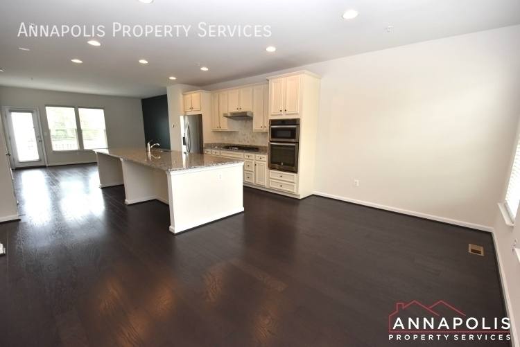 Townhouse for rent at 7827 Bakers Creek Lane, Hanover, MD 21076