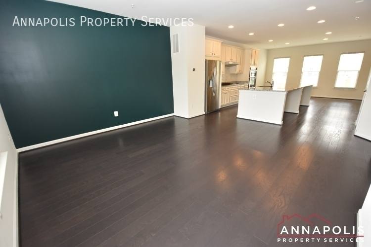 Townhouse for rent at 7827 Bakers Creek Lane, Hanover, MD 21076
