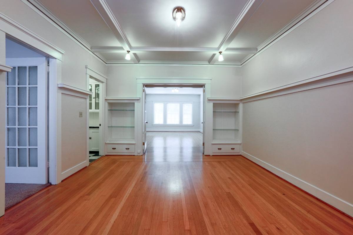 Apartment for rent at 117 NW Trinity Place, Portland, OR 97209