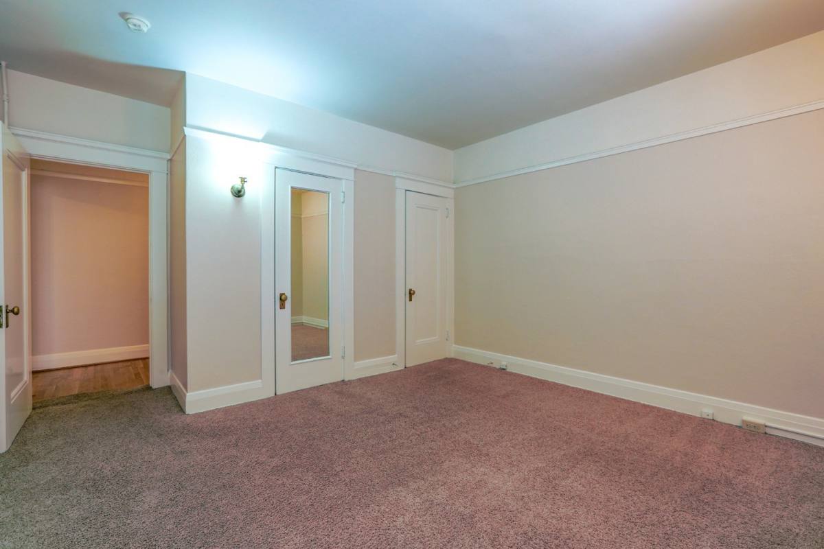 Apartment for rent at 117 NW Trinity Place, Portland, OR 97209