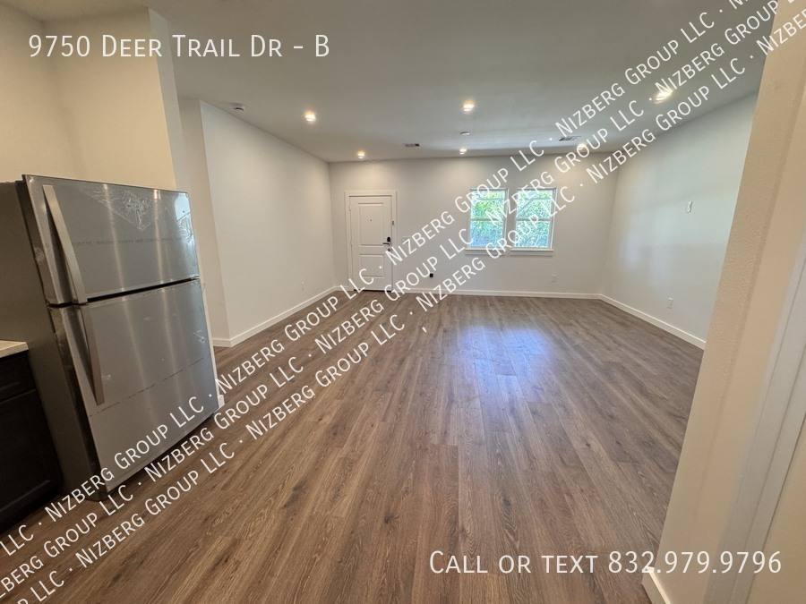 Apartment for rent at 9750 Deer Trail Dr #B, Houston, TX 77038
