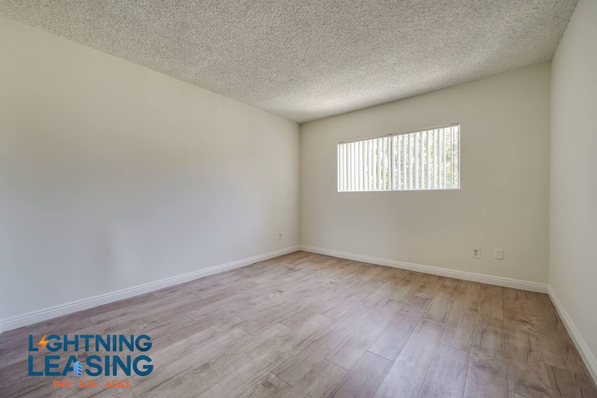 Apartment for rent at 5131 5 2 Yarmouth #10D, Encino, CA 91316