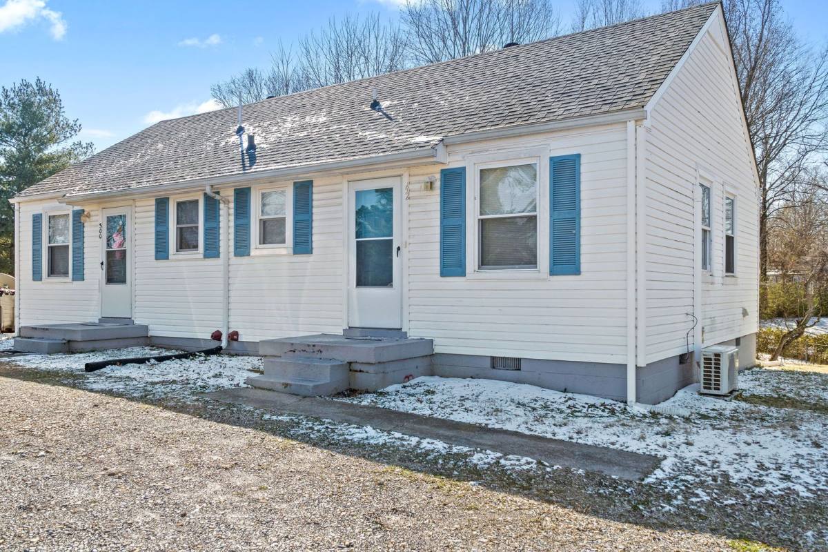 Apartment for rent at 42 Maple St, Clarksville, TN 37042