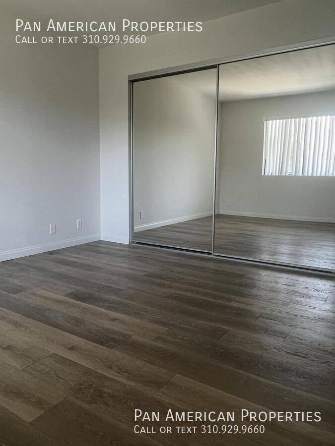 Apartment for rent at 2430 Naomi St #210, Burbank, CA 91504
