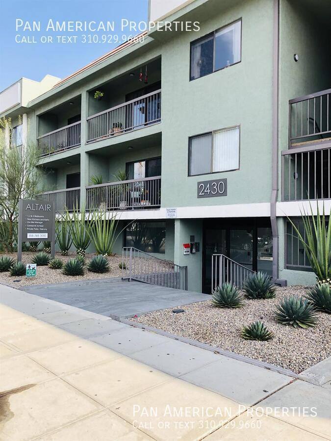 Apartment for rent at 2430 Naomi St #210, Burbank, CA 91504