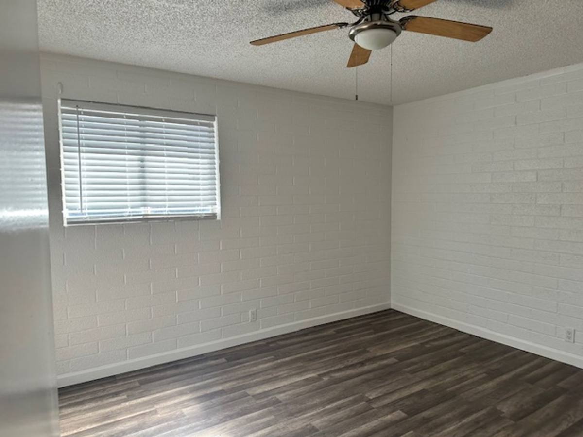 Apartment for rent at 2525 N 52nd St, Phoenix, AZ 85008