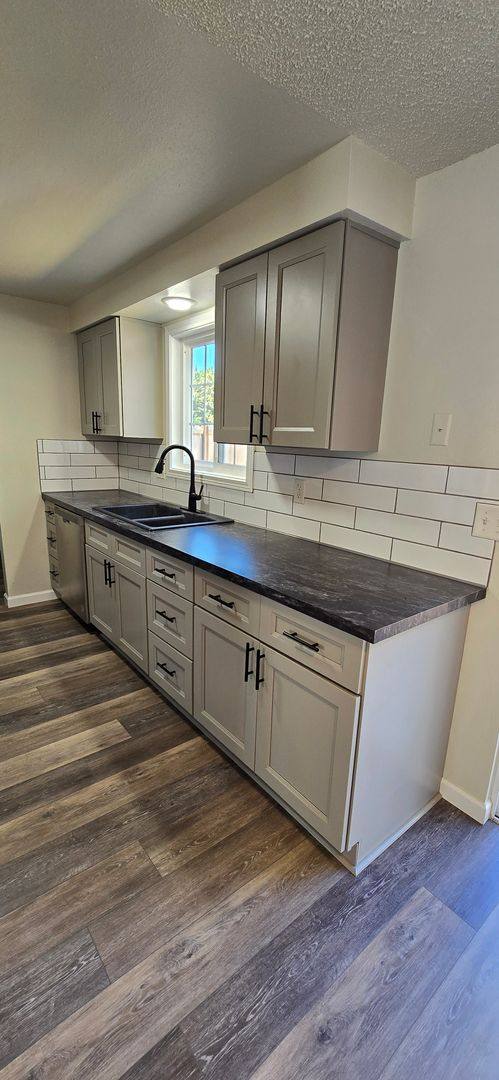 Townhouse for rent at 4485 Sean St, Eugene, OR 97402