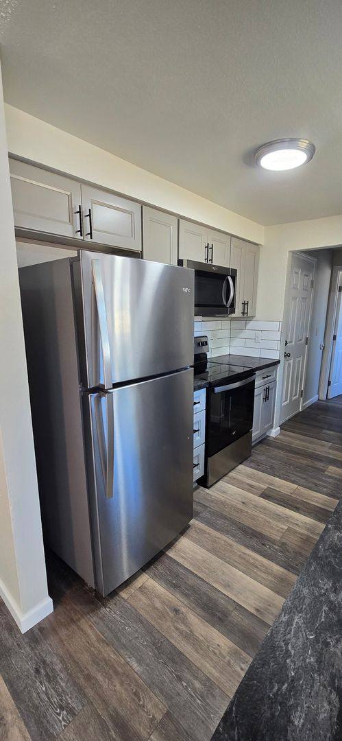 Townhouse for rent at 4485 Sean St, Eugene, OR 97402