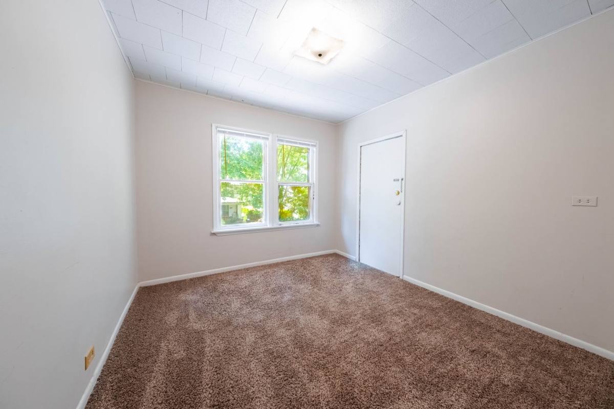 Apartment for rent at 408 W Illinois #B, Urbana, IL 61801