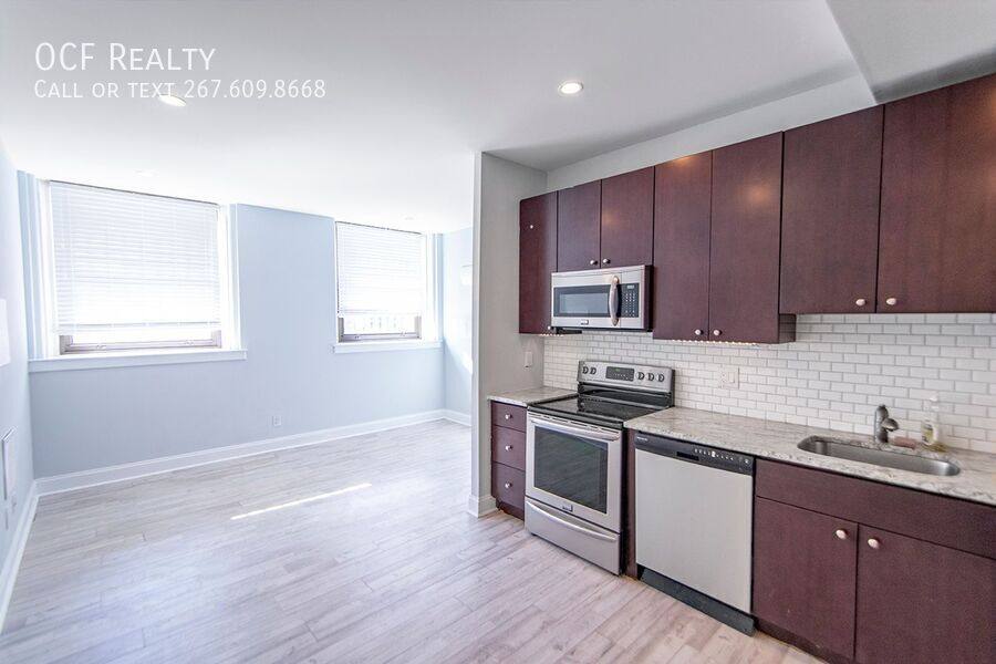 Apartment for rent at 427 Monroe St #103, Philadelphia, PA 19147