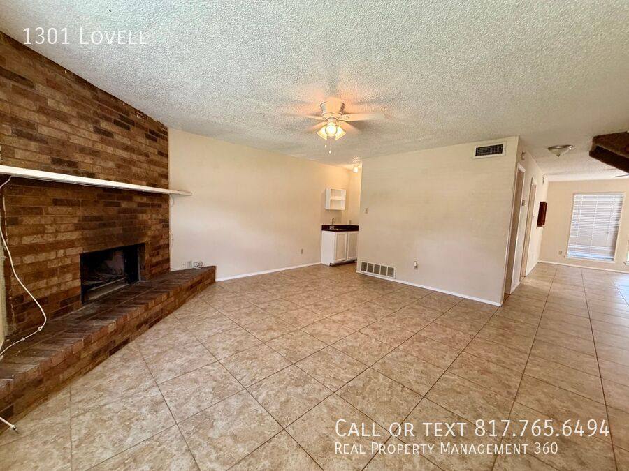 House for rent at 1301 Lovell Dr, Arlington, TX 76012