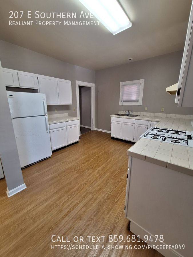 Apartment for rent at 207 E Southern Ave #1, Covington, KY 41011