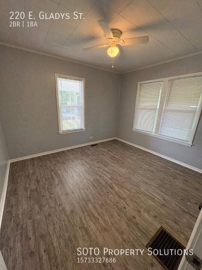 House for rent at 220 E Gladys St, Sikeston, MO 63801