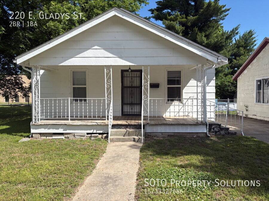 House for rent at 220 E Gladys St, Sikeston, MO 63801