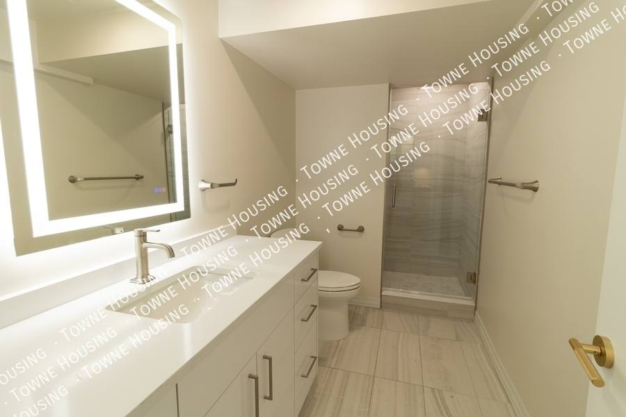 Apartment for rent at 17 N Pearl St #1, Buffalo, NY 14202