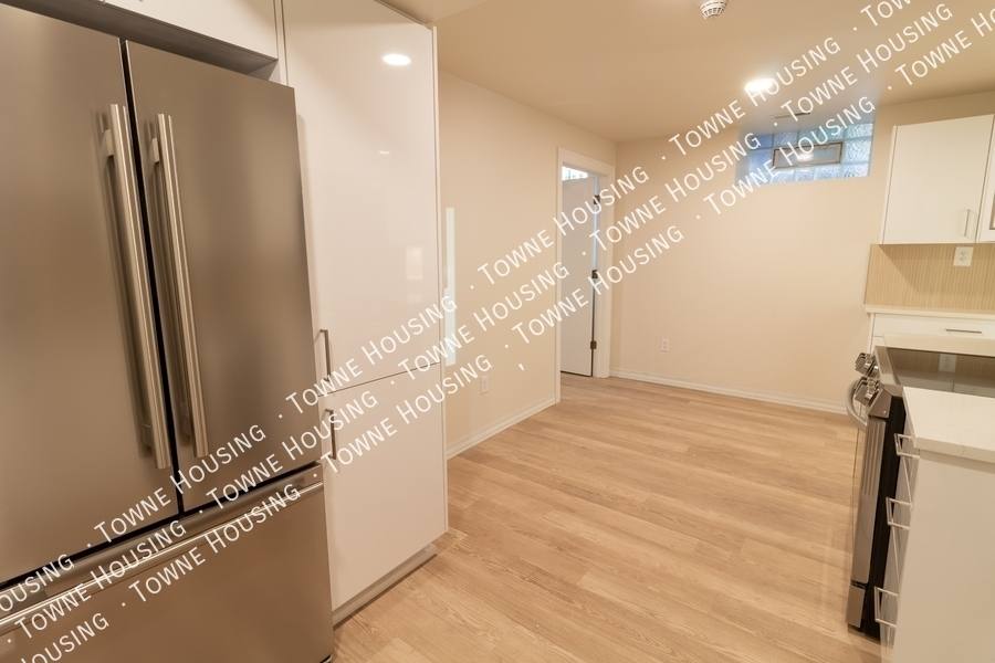 Apartment for rent at 17 N Pearl St #1, Buffalo, NY 14202