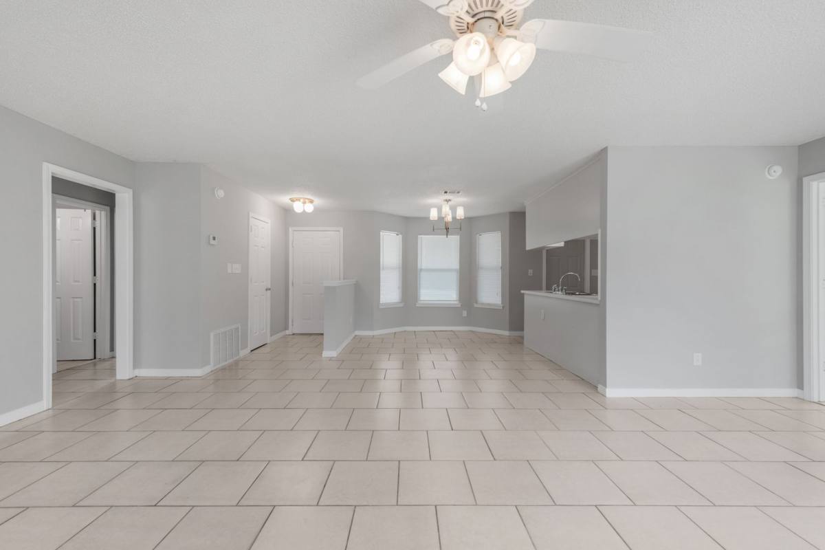 House for rent at 3868 Mariners Dr, Gulf Breeze, FL 32563
