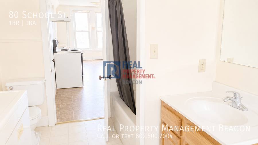 Apartment for rent at 80 School St #5, Lebanon, NH 03766