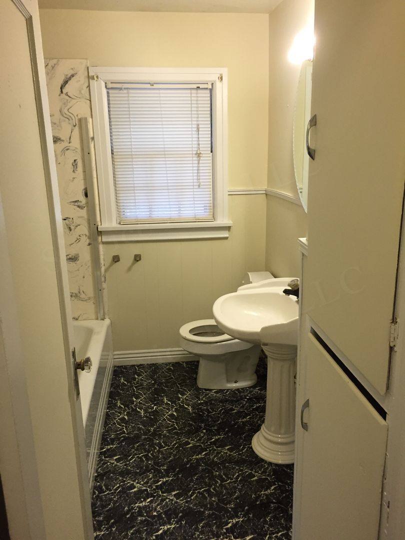 House for rent at 1051 S New, Springfield, MO 65807