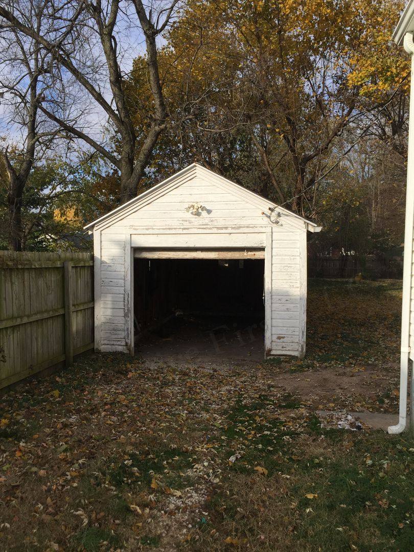 House for rent at 1051 S New, Springfield, MO 65807