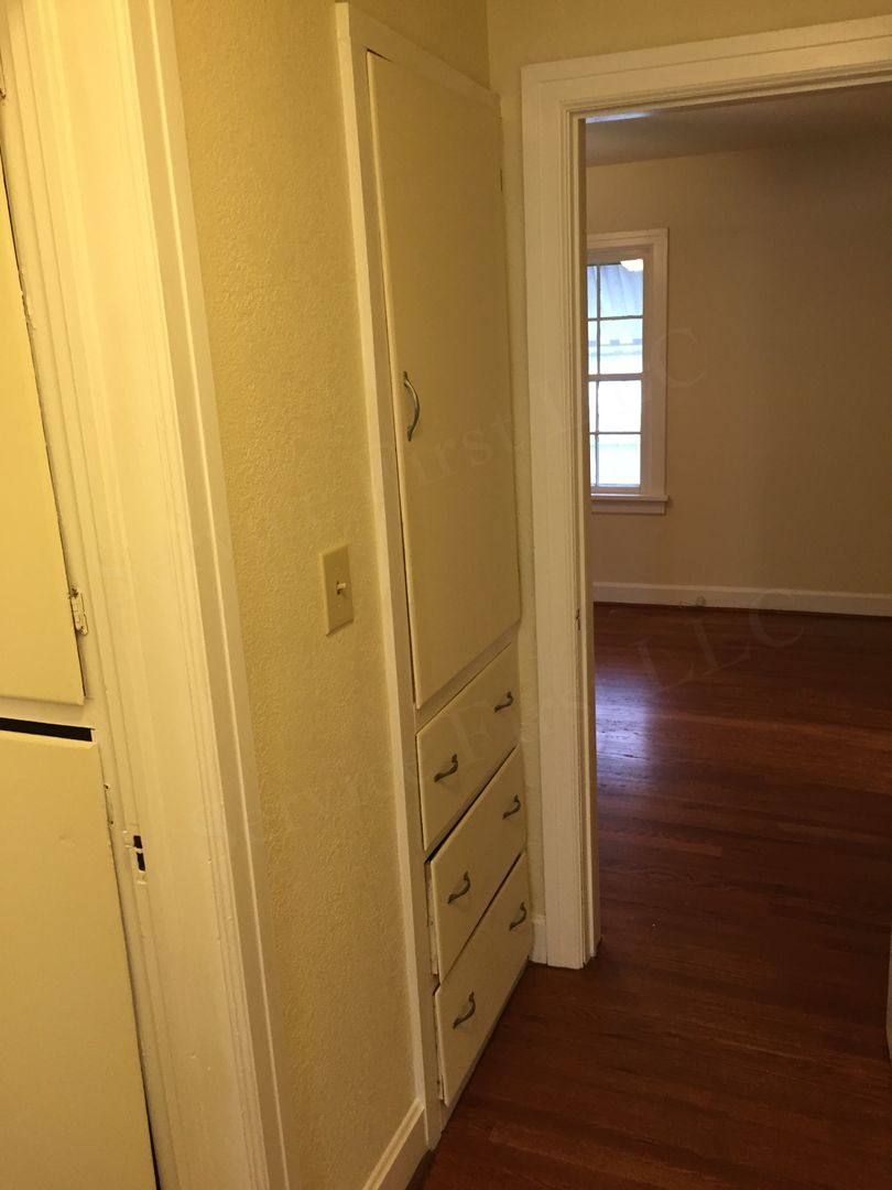 House for rent at 1051 S New, Springfield, MO 65807
