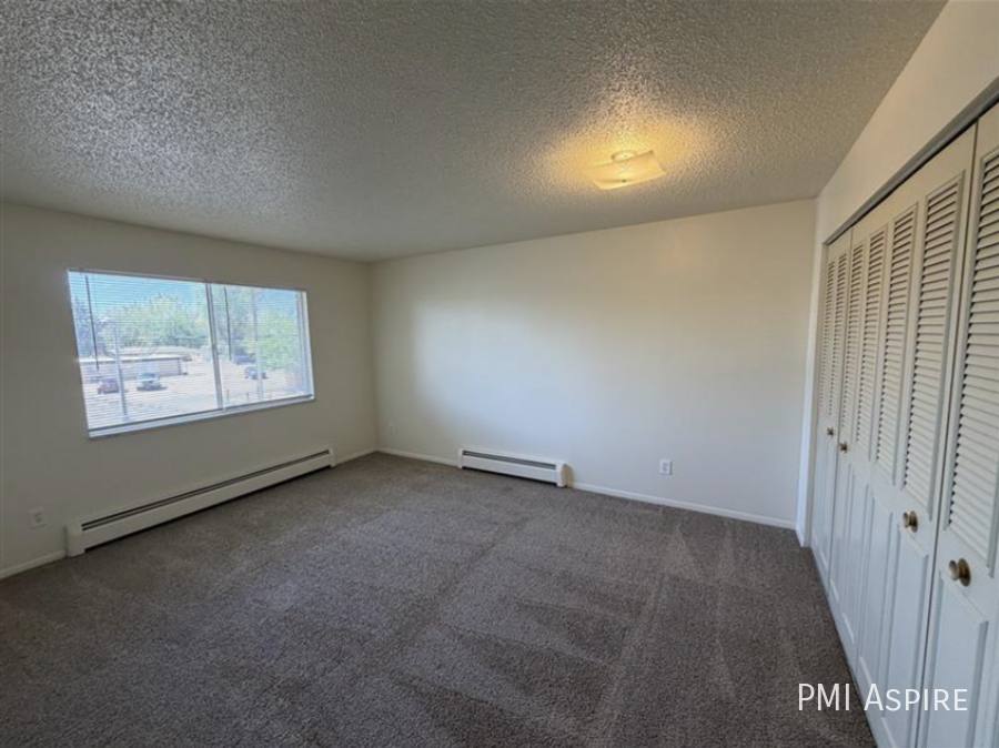 Apartment for rent at 1329 Vivian St #202, Longmont, CO 80501