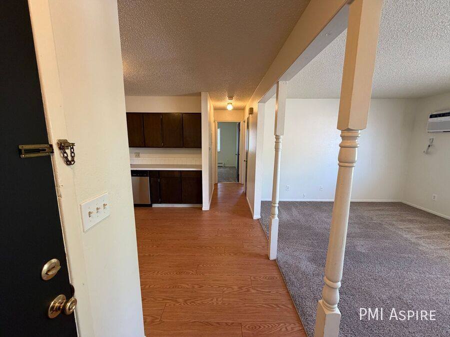 Apartment for rent at 1329 Vivian St #202, Longmont, CO 80501