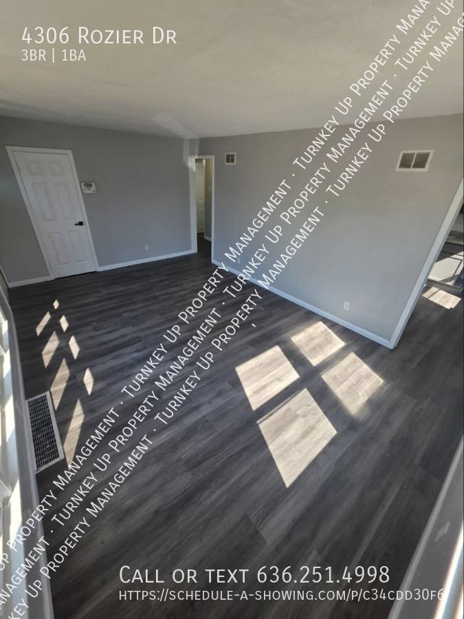 House for rent at 4306 Rozier Dr, Saint Louis, MO 63134