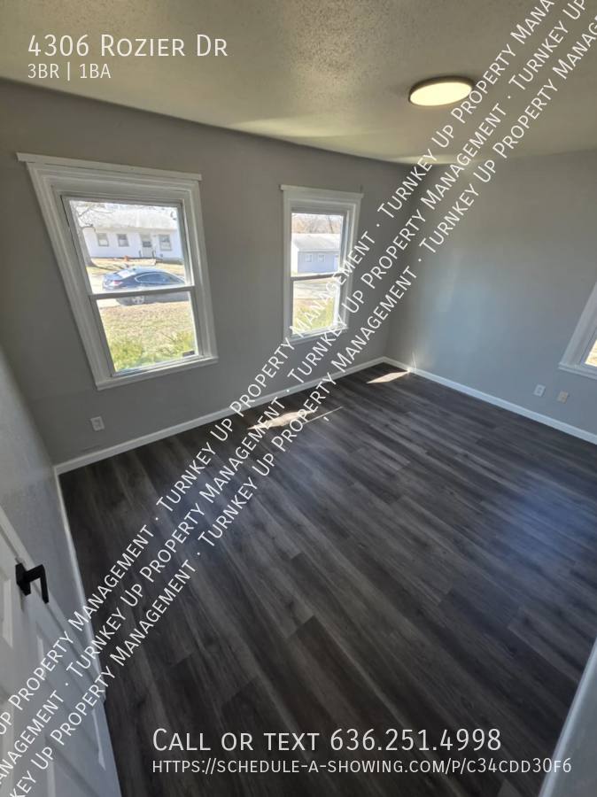 House for rent at 4306 Rozier Dr, Saint Louis, MO 63134
