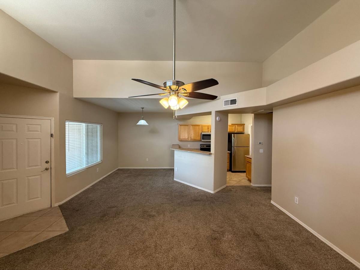 Condo for rent at 17017 N 12th St, Phoenix, AZ 85022