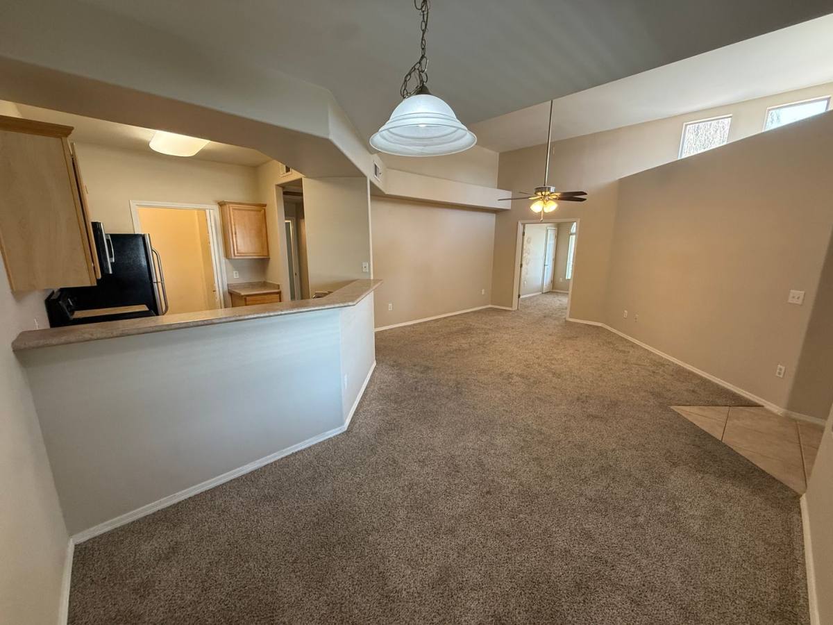 Condo for rent at 17017 N 12th St, Phoenix, AZ 85022