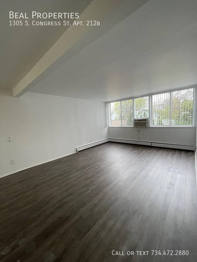Apartment for rent at 1305 S Congress St #212B, Ypsilanti, MI 48197