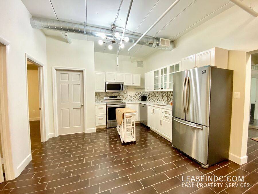 Apartment for rent at 2141 Wisconsin Ave NW #D2, Washington, DC 20007