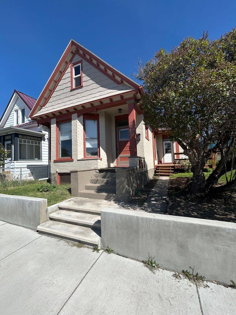 House for rent at 1005 W Park St, Butte, MT 59701