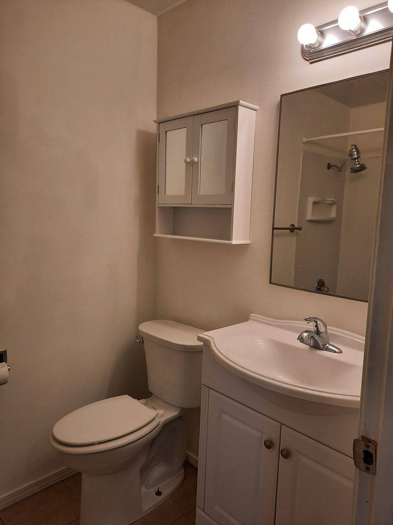 Townhouse for rent at 2820 Garden Court, Steilacoom, WA 98388