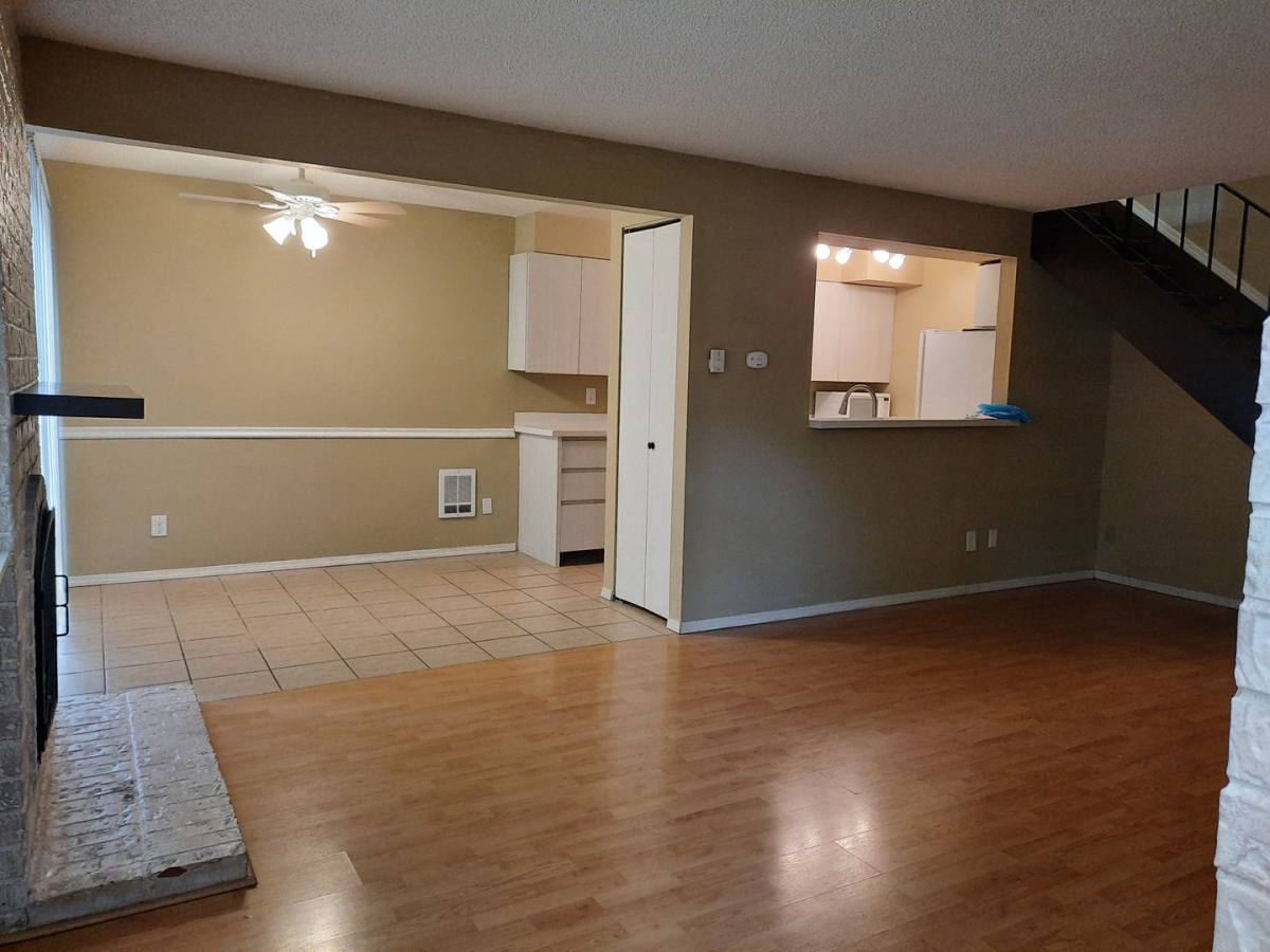 Townhouse for rent at 2820 Garden Court, Steilacoom, WA 98388