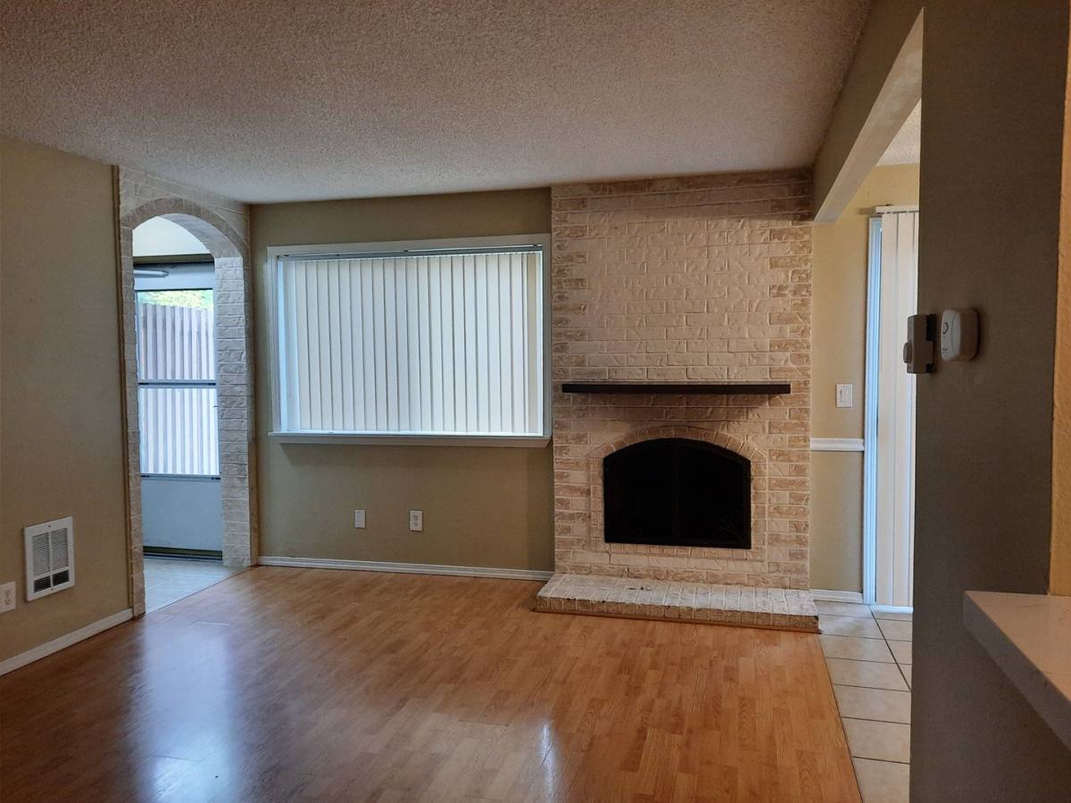 Townhouse for rent at 2820 Garden Court, Steilacoom, WA 98388