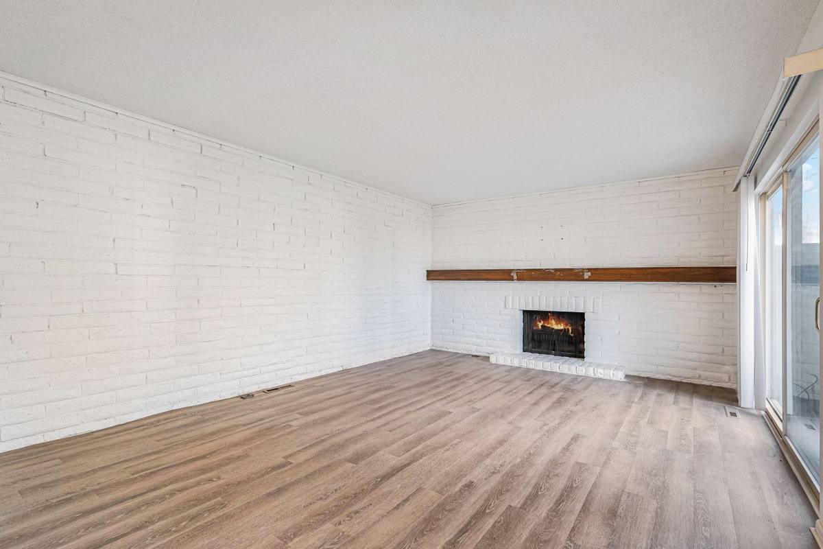 Townhouse for rent at 9574 E Kansas Circle, Denver, CO 80247