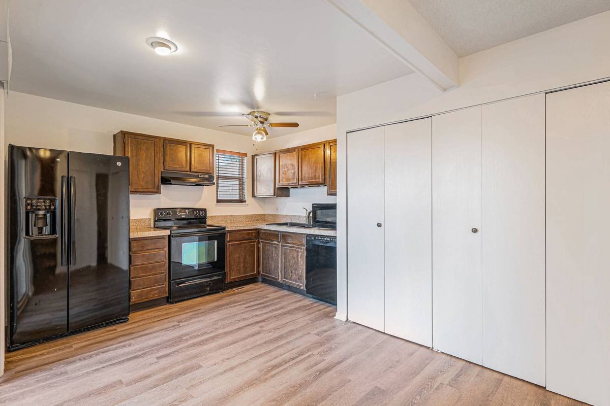 Townhouse for rent at 9574 E Kansas Circle, Denver, CO 80247