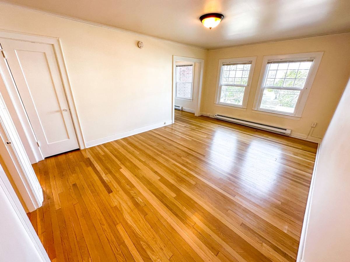 Apartment for rent at 1305 E Howell St, Seattle, WA 98122