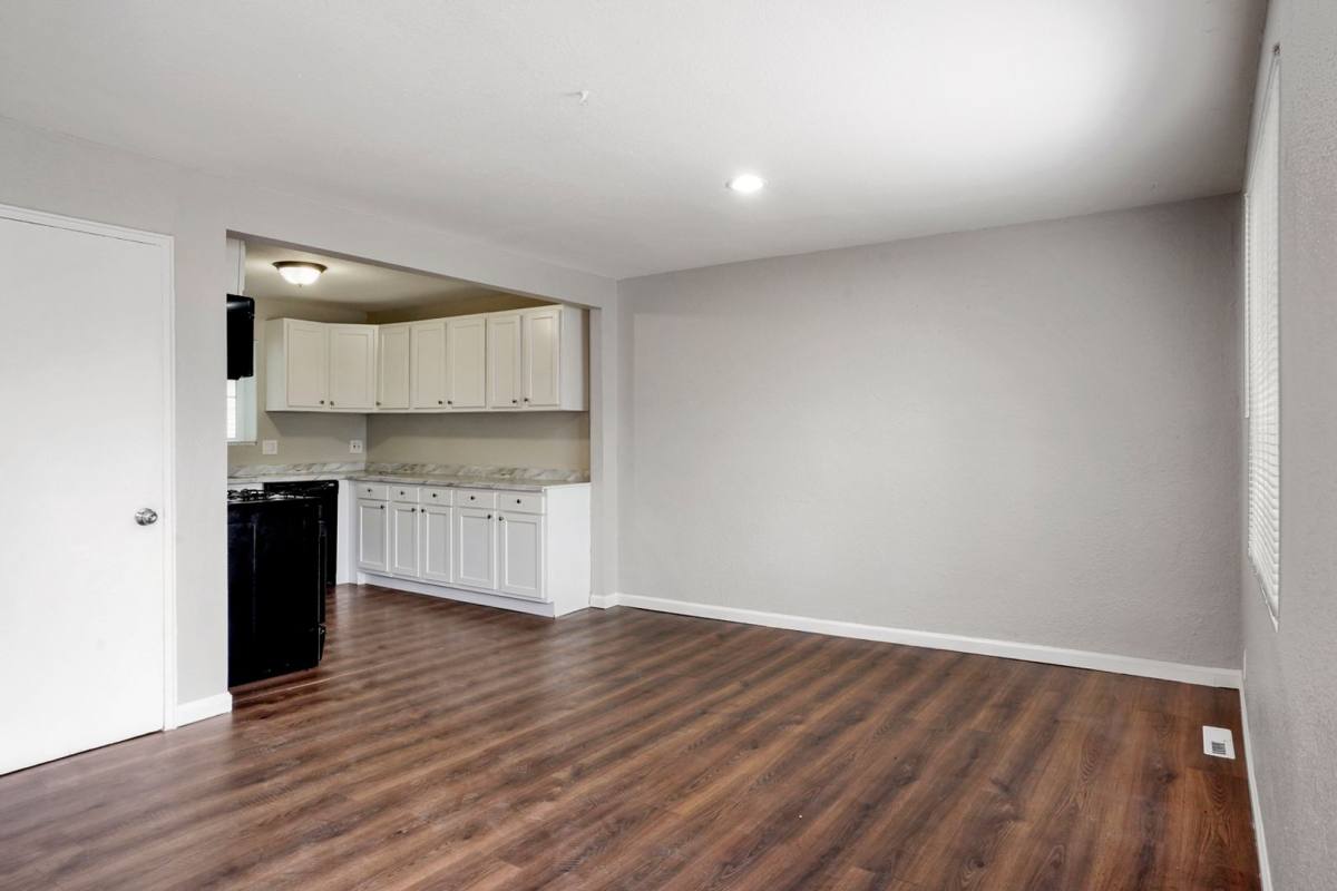 Apartment for rent at 982 S Sheridan Blvd #4, Denver, CO 80226
