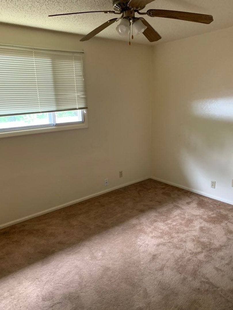 House for rent at 2318 California Ave, Klamath Falls, OR 97601