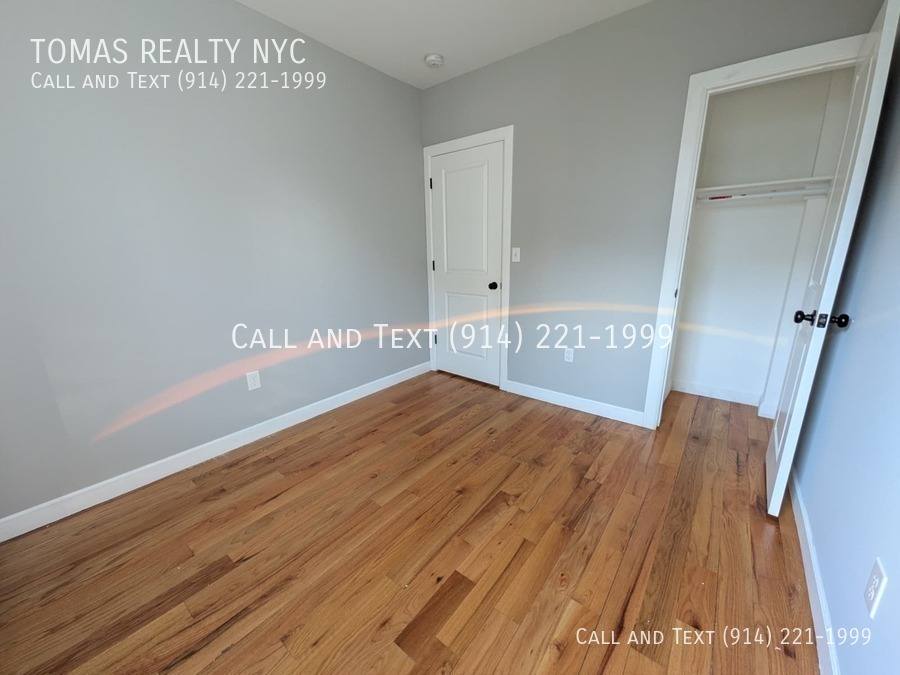 Apartment for rent at 776 E #233, Bronx, NY 10466