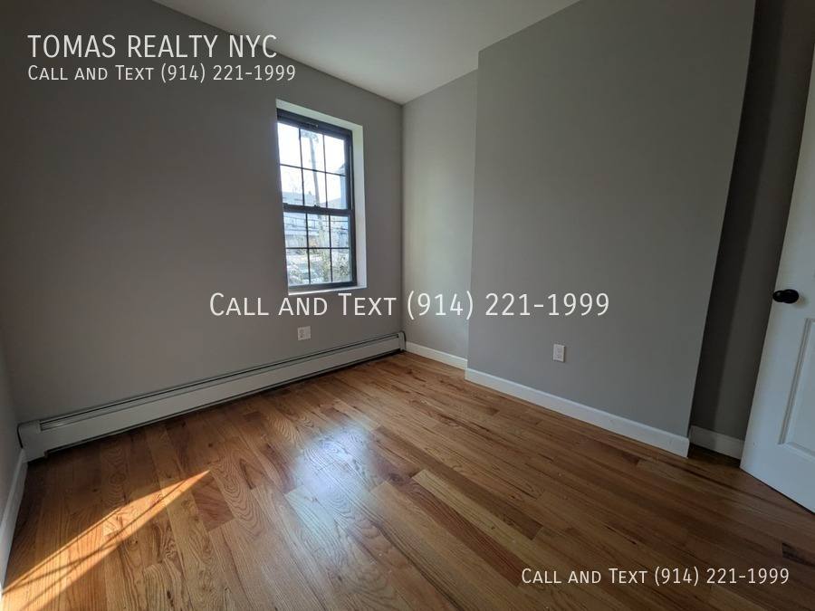Apartment for rent at 776 E #233, Bronx, NY 10466